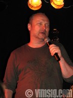 pontus enhörning körde standup
